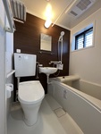 浴室トイレ空間はLIXIL集合住宅用ユニットバスBWシリーズを採用し、コンパクトにまとめました。
